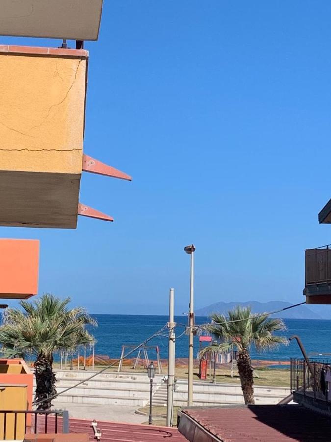 Casa Vacanze Sicilia Barcellona-Pozzo di Gotto Exteriör bild